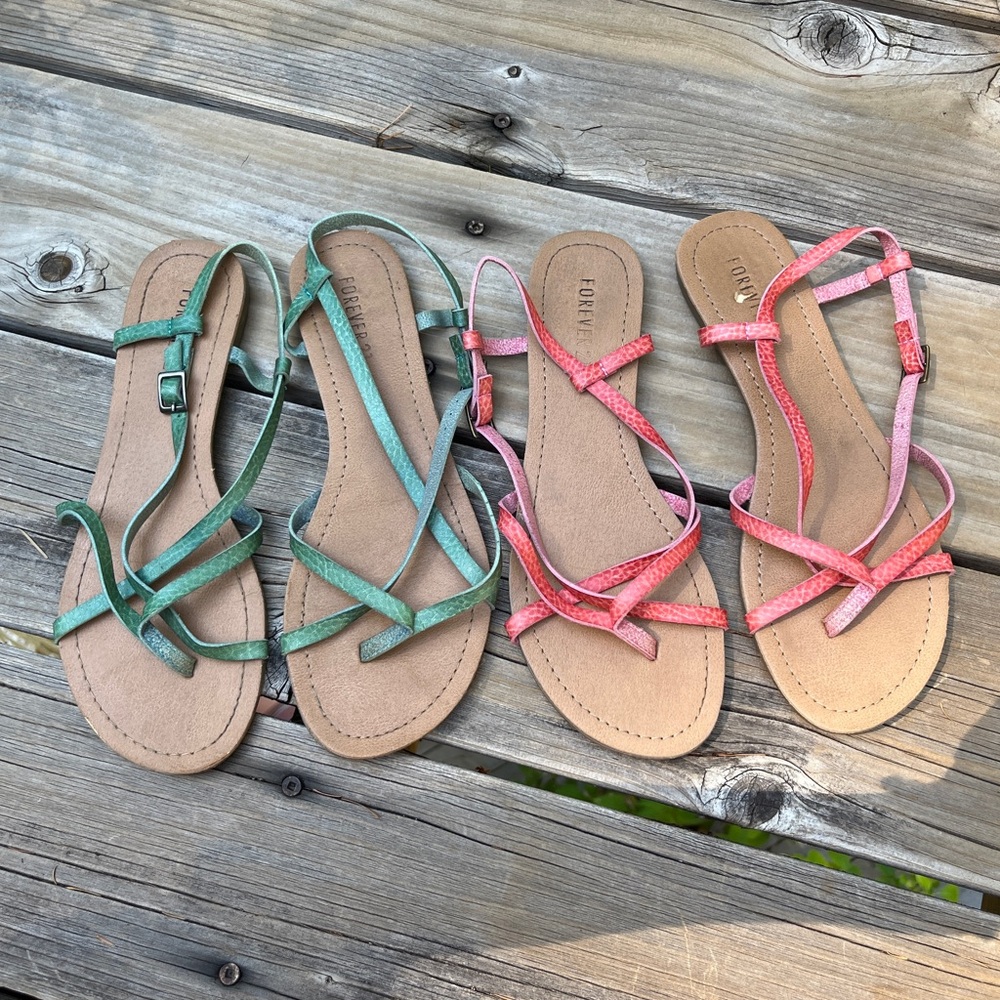 Strappy sandals in pink and blue bundle